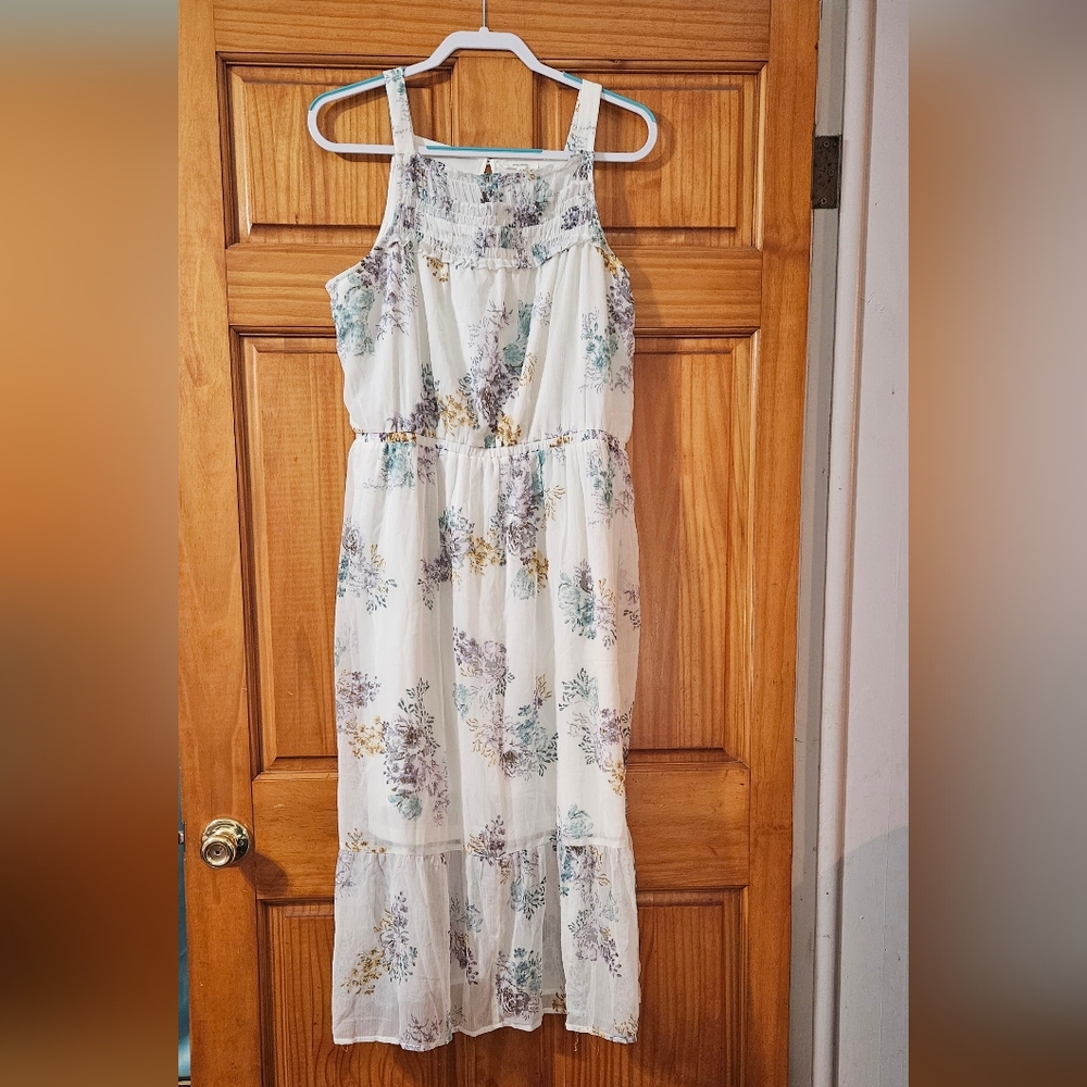 Floral Sleeveless Midi Dress